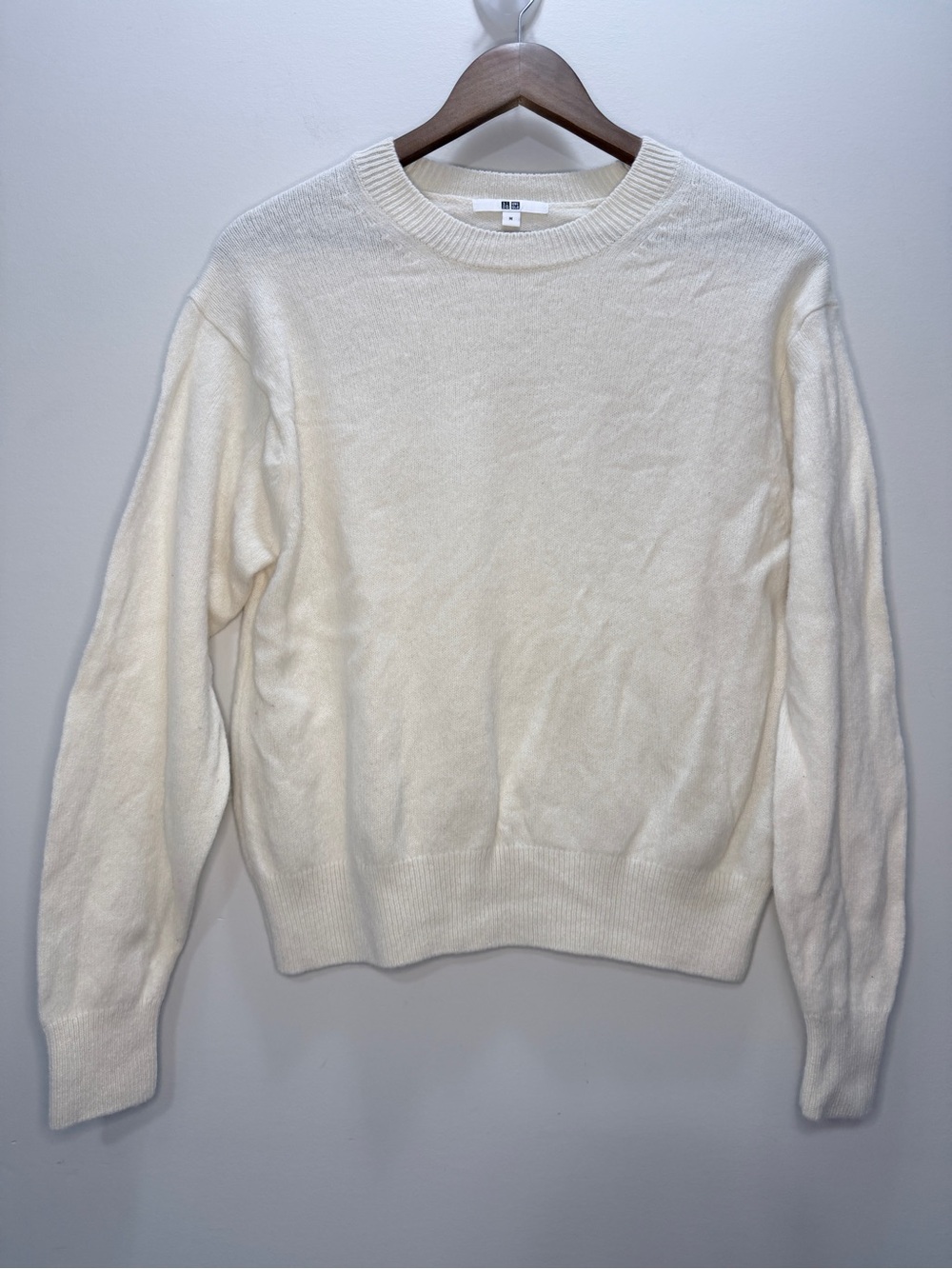 Uniqlo Women’s Wool Cream Crewneck Sweater